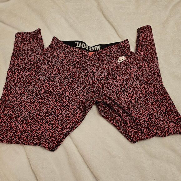 Women’s Nike Leg-A-See Leggings Size M Animal Print Pink Black - Picture 2 of 5